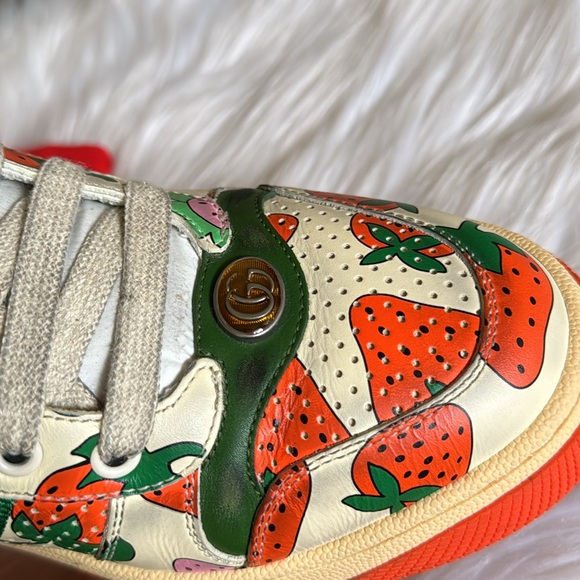 Gucci strawberry ๐ screener Sneakers size 40 - Picture 12 of 15
